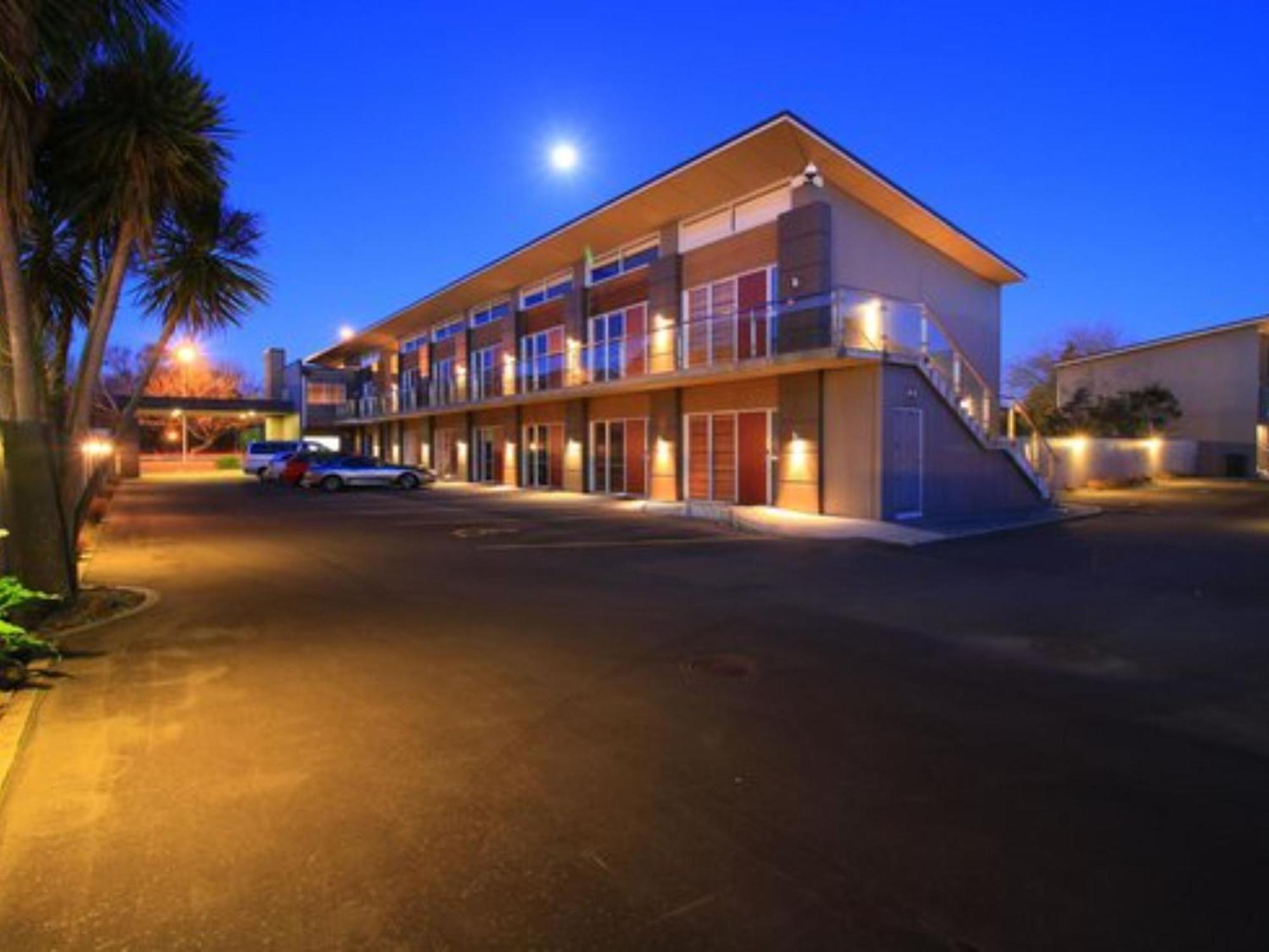 Fitzherbert Regency Motor Lodge Palmerston North Exterior photo